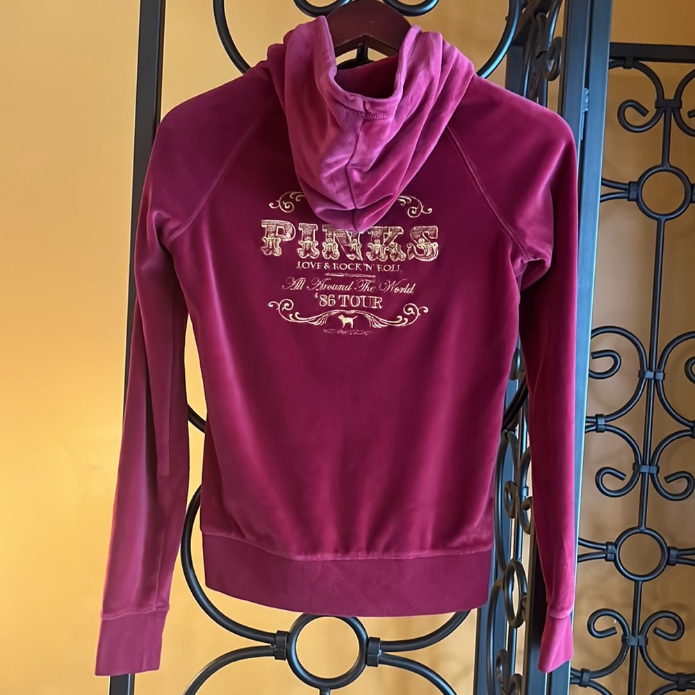 Pink Victoria’s Secret Gem